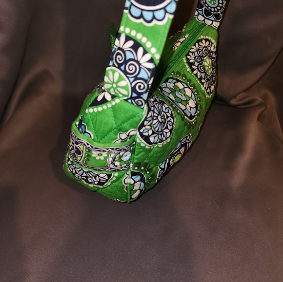 VERA BRADLEY SMALL PURSE CUPCAKE GREEN - Picture 4 of 5